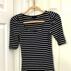 Banana Republic Top.